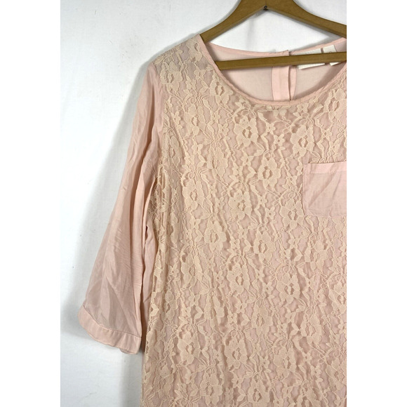 Chicos 2 / Large Lace Front Top Button Back Pale Pink Soft Girl Romantic Pastels - Picture 3 of 13